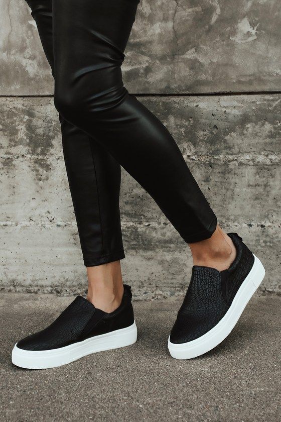 The Ultimate Guide to Platform Slip-On
Sneakers: How to Style and Wear Them