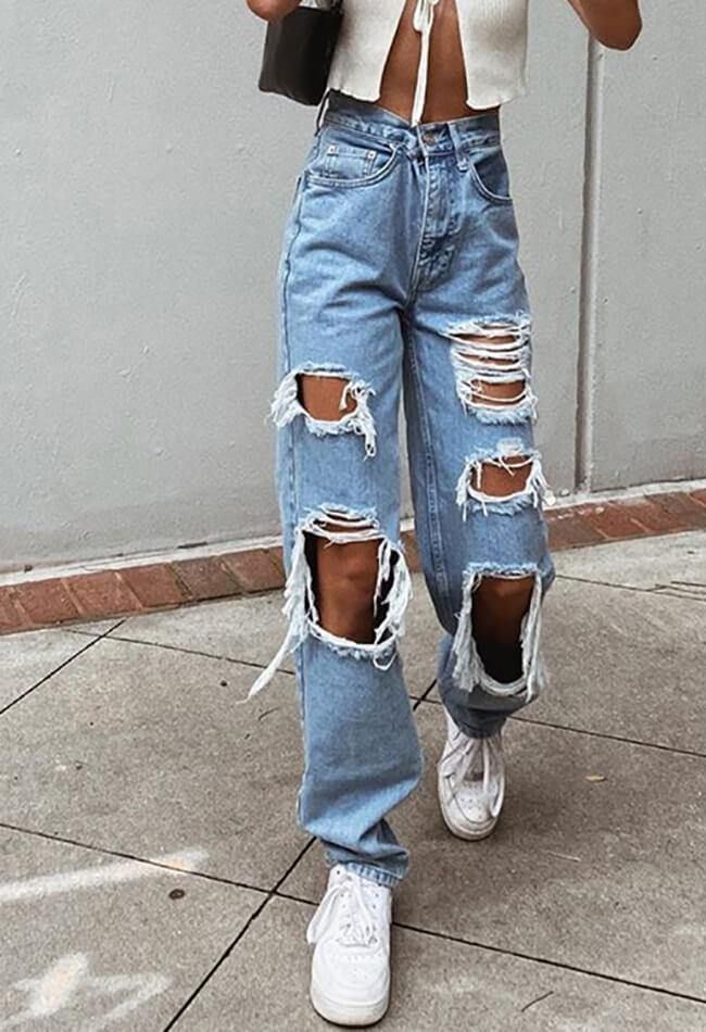 Top 13 Ripped Boyfriend Jeans Outfit Ideas: How to Dress Stylishly for Ladies
