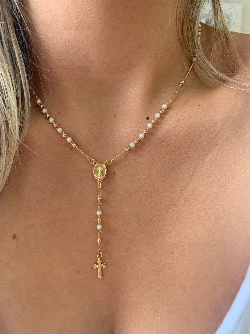 Choose rosary necklace for unique appearances