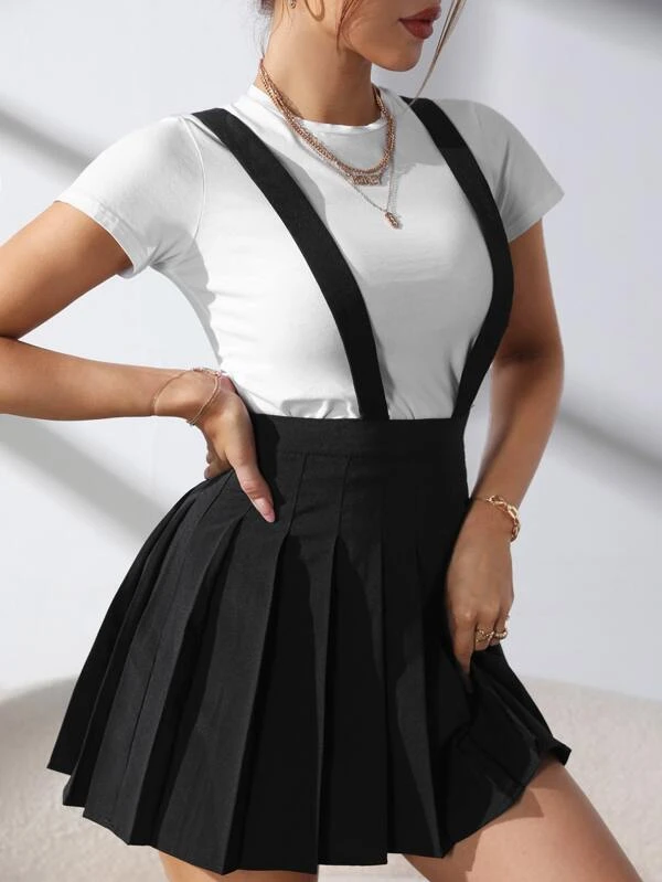 How to Wear Suspender Skirt: Best 15 Lovely Outfit Ideas for Women