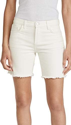 Dive into summer with stylish and comfy women's shorts!