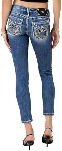 Explore Stylish Women's Denim: Comfort Meets Fashion!