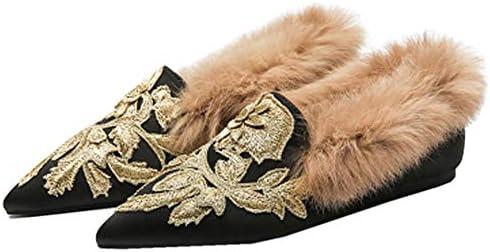 Cozy and Chic Women's ‍Slippers for Every Occasion