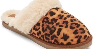 Cozy and Stylish Memory Foam Slippers for All-Day Comfort