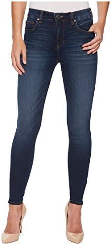 Explore⁤ trendy women's denim styles at great prices!