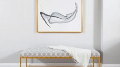 24 Stylish Bedroom Benches with Gold Accents to Elevate Your Space