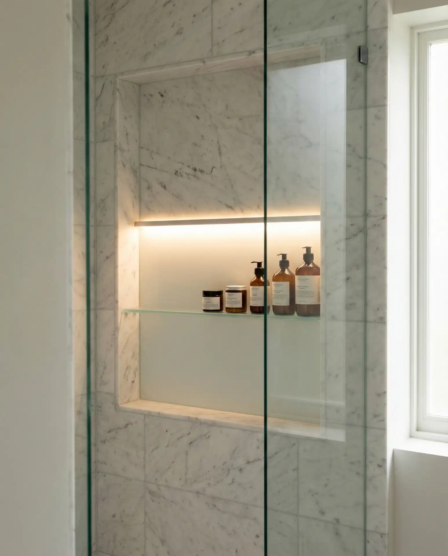 Shower Niche with LED Backlighting