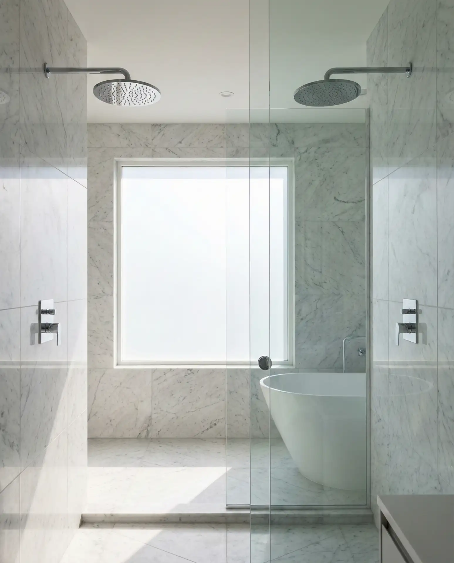 Luxury Walk-In Shower Dual Heads
