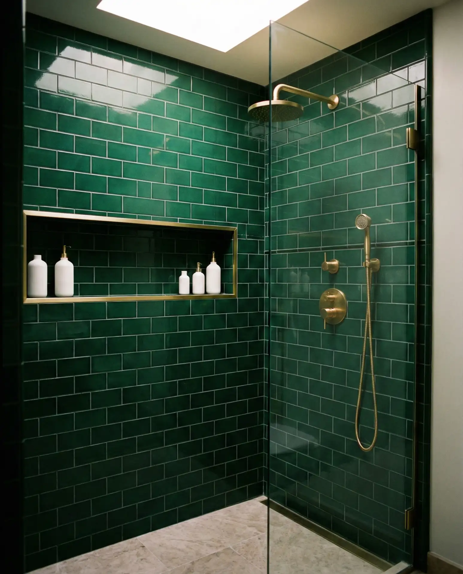 Emerald Green Shower with Brass Niche 1