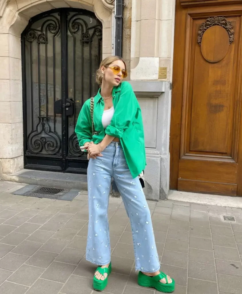 Green layers with platform sandals